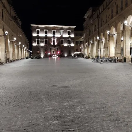 بيت للعطل Nel Centro Storico Di Happy Song