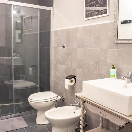 Casa vacanze Nel Centro Storico Di Happy Song Fermo